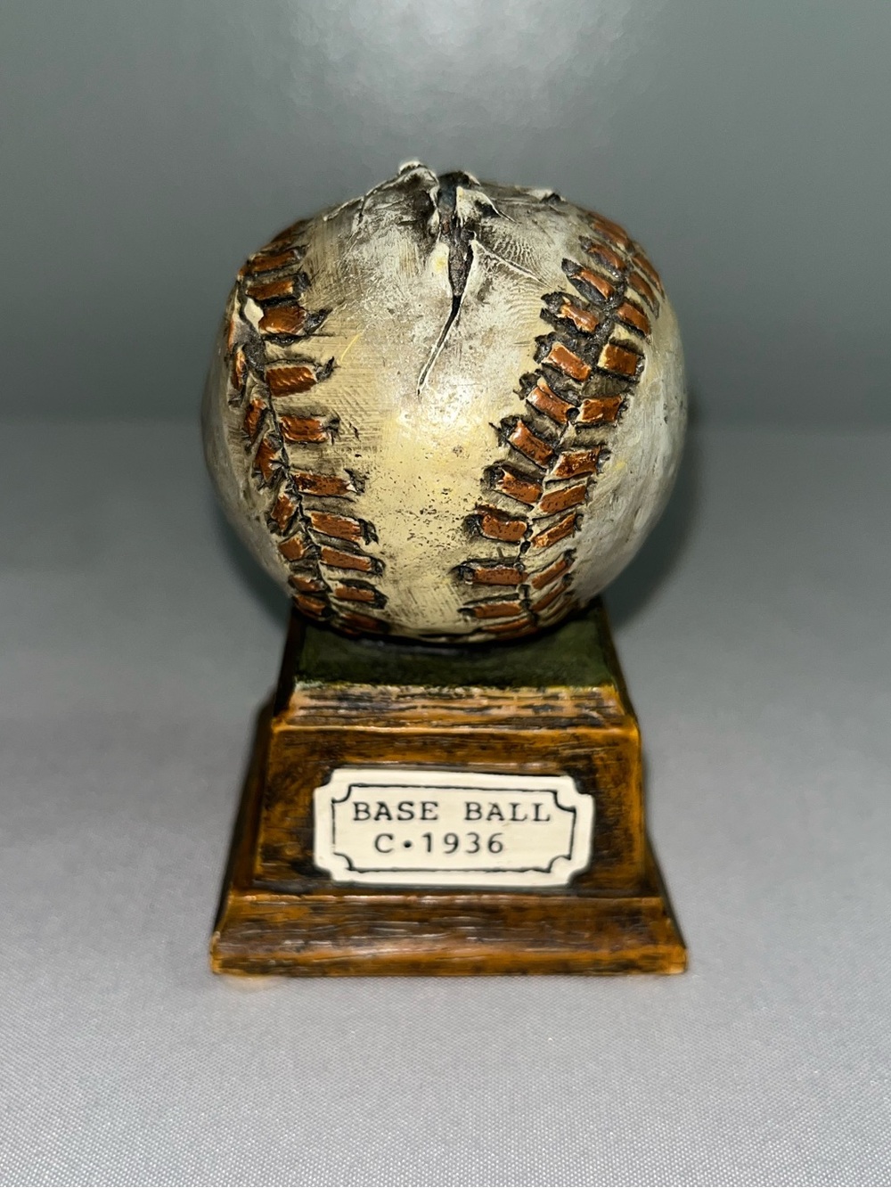 MLB BaseBall on Podium Sports Collectible Baseball C-1936 Desk Paper Weight